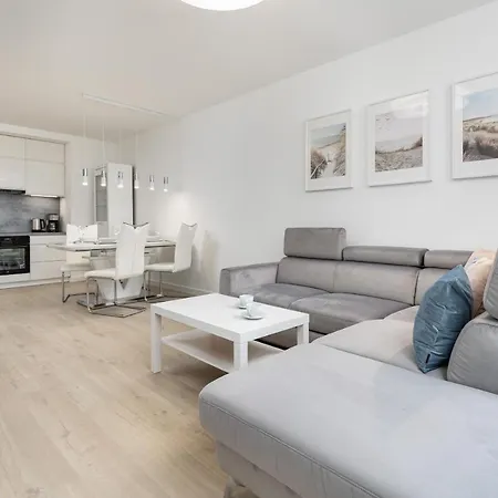 Jantar - Platany Kołobrzeg